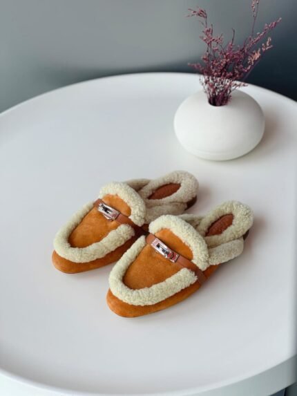 Hermès Oz mule slippers Brown