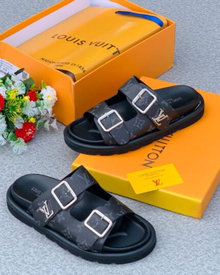 Louis Vuitton Slippers With Monogram Black