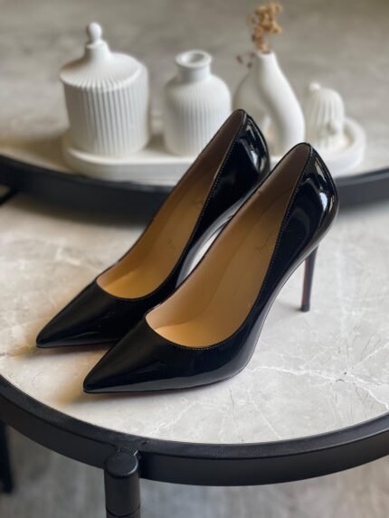 Christian Louboutin Kate Patent Pumps 100 In Black